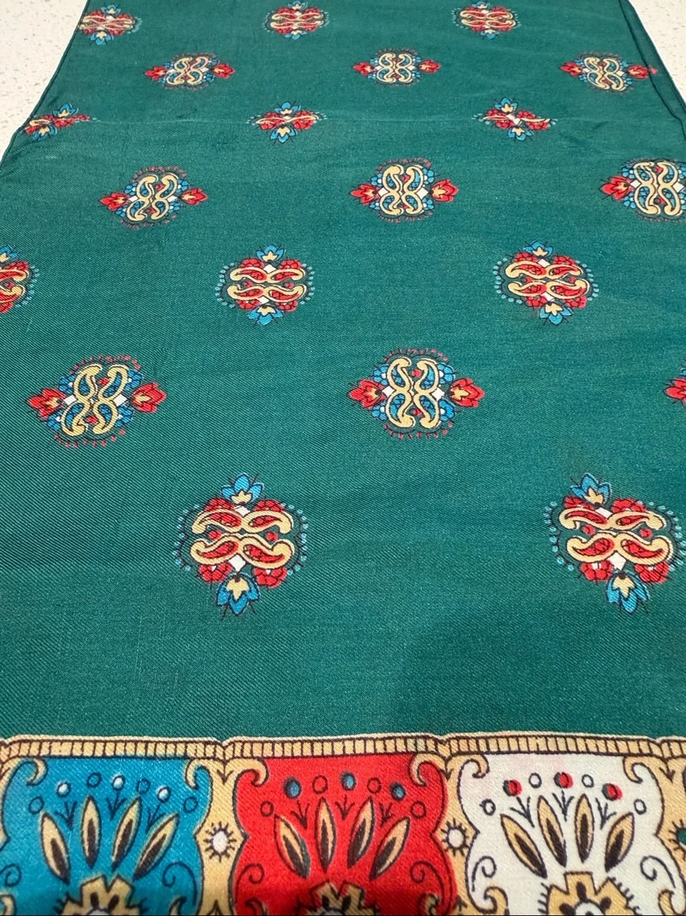 Vintage Green Silk Mens Dress Scarf.